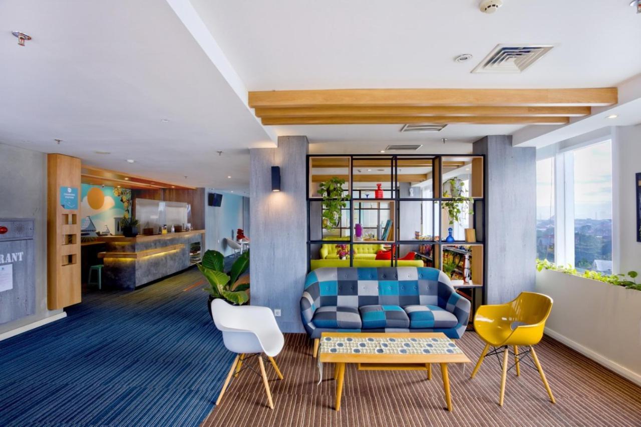 Deka Hotel Surabaya Hr Muhammad Exteriér fotografie