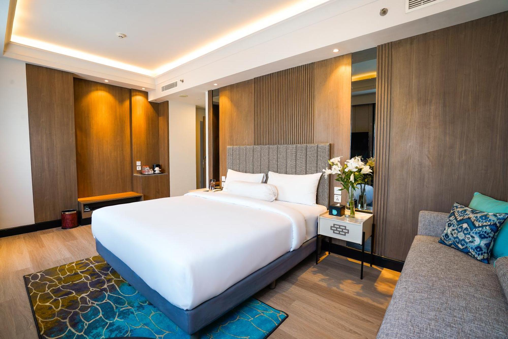Deka Hotel Surabaya Hr Muhammad Exteriér fotografie